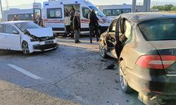 Akçadağ Yol Ayrımında Kaza.. 1'i Ağır 6 Kişi Yaralandı