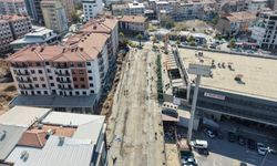 Konteyner İşyerleri Kaldırıldı, Yol Ulaşıma Açıldı