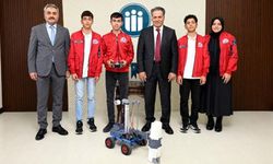 "Öğrencilerimizin Başarılarının Devamını Diliyorum"