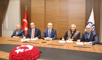 Oğlu Adına Okul Yaptırdı, Annesi Adına Cami Yatıracak
