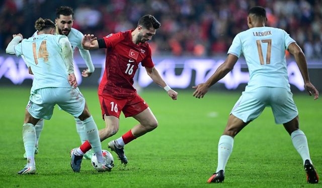 A Milli Futbol Takımı Fransa'ya Mağlup Oldu