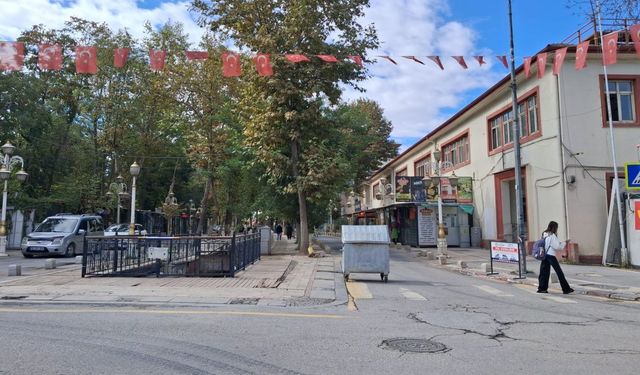 Çek Konteyneri Kapat Yolu, Kafana Göre!.