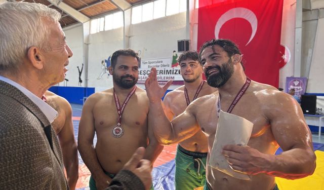 Arapgir'de Mor Reyhan Karakucak Müsabakaları Yapıldı