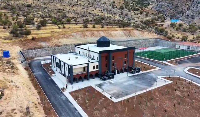 İkizce'ye Cem ve Kültür Evi İnşa Edildi