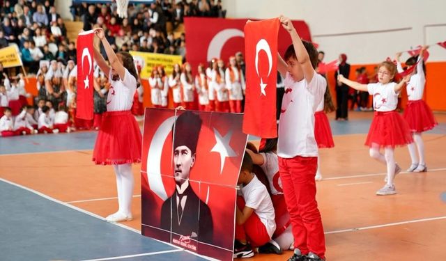 Cumhuriyet Bayramı Malatya'nın İlçelerinde de Kutlandı