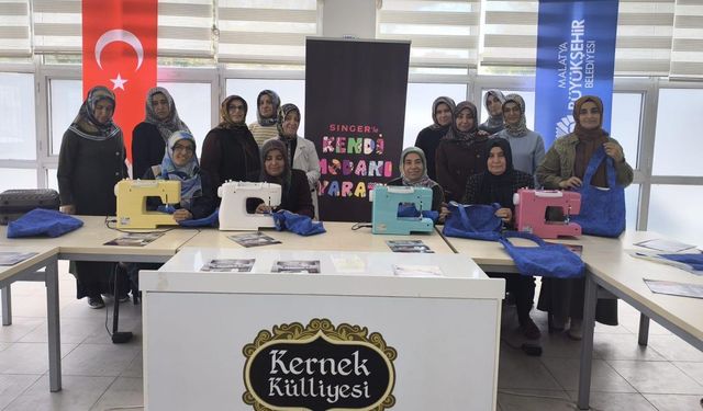 Kendi Çantalarını Kendileri Yaptılar