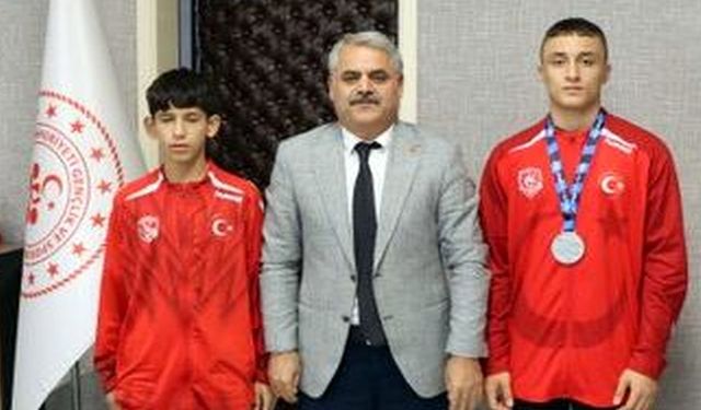 Şampiyonada Malatyalı Güreşçiler Derece Elde Etti