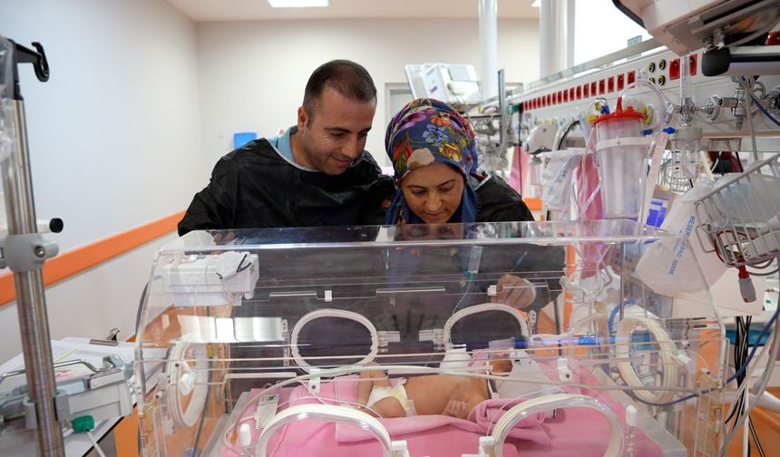 Malatya’da Tüp Bebek Ünitesinin İlk Bebekleri İkiz Oldu