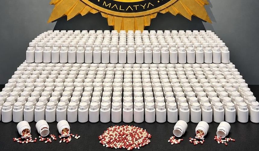 Narkotik Operasyonlarında 46 Bin Uyuşturucu Hap Ele Geçti