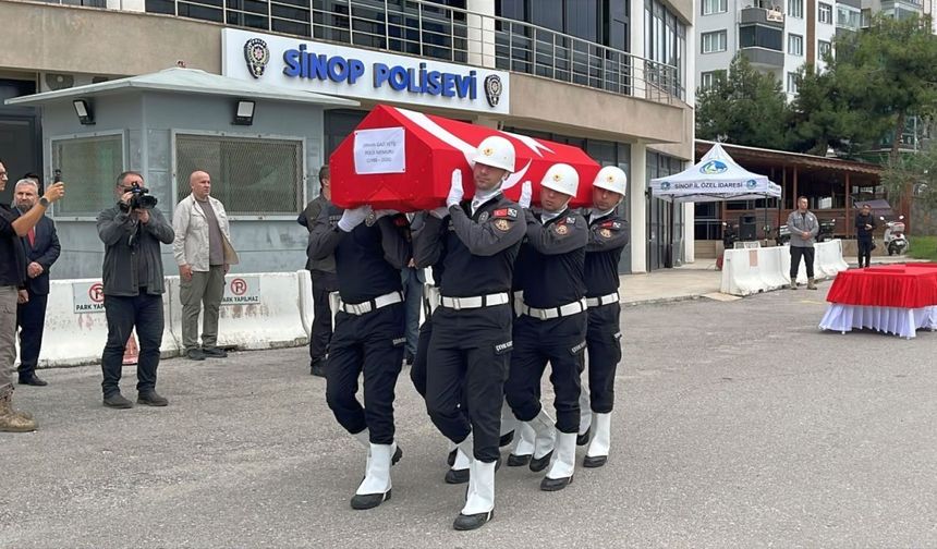 Hayatını Kaybeden Malatyalı Polis İçin Tören Düzenlendi