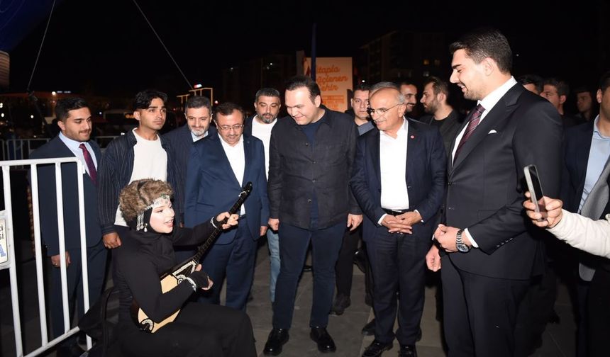 "Hepinizin Çok Mutlu Olacağı Bir Malatya İnşa Ediyoruz"