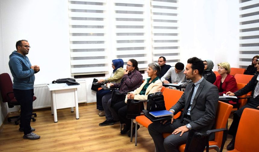 STA'larda "STK Kamu ve Özel Sektör İş Birliği" Dersi