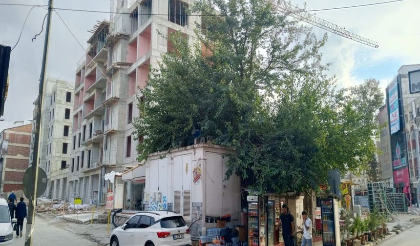 'Rant Uğruna' Asırlık Derme İlkokulu'nu Yok Edip, Tarihe Gömdüler!.