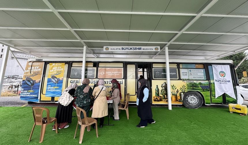 Eski Otobüs Sabun ve Sirke Atölyesi Oldu