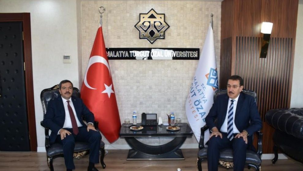 'Cumhurbaşkanımız MTÜ'yü Yakinen Takip Ediyor'