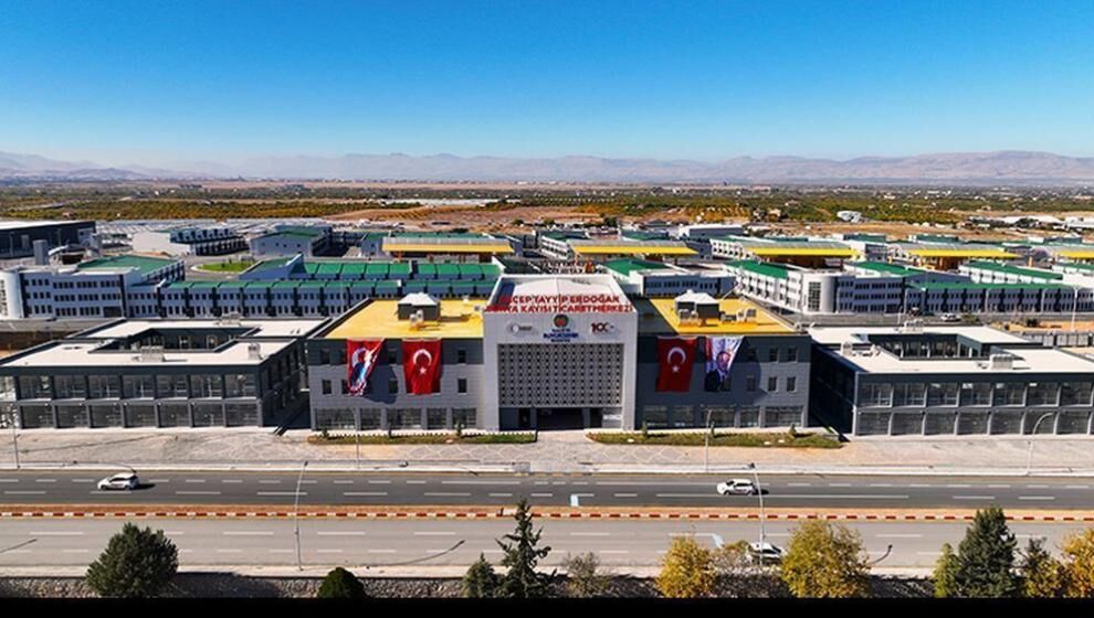 Bu da 'Kayısı Ticaret Merkezi ve Buğday Pazarı Peşkeşi'nin Hikayesi
