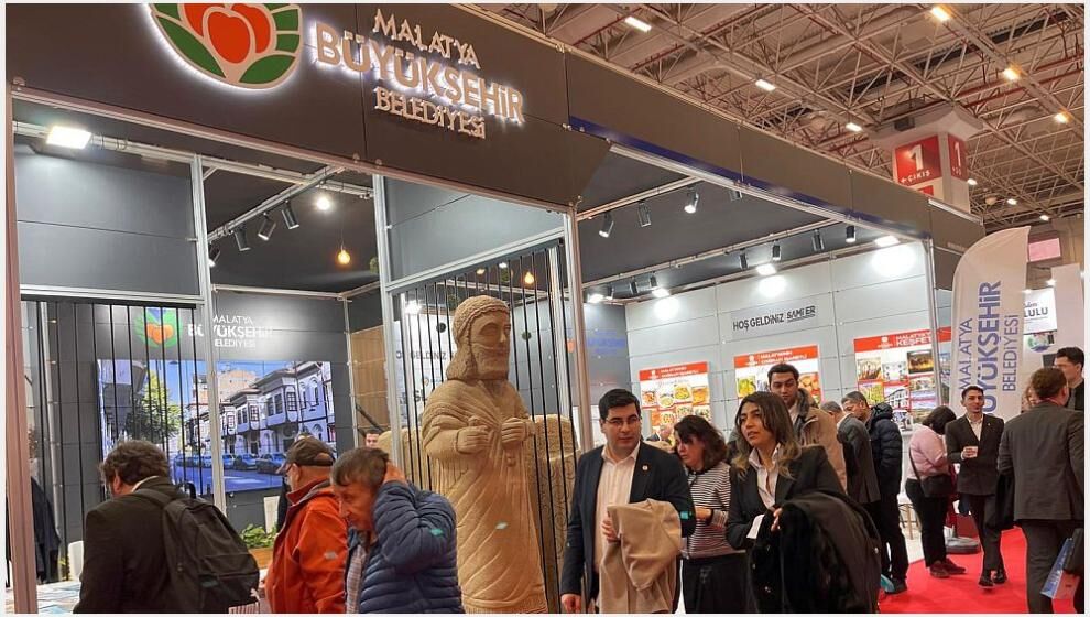 Büyükşehir Belediyesi, EMITT Fuarında Stant Açtı