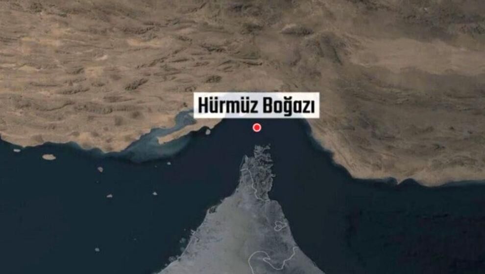 İran, Hürmüz Boğazını Yeniden Kapattığını Duyurdu
