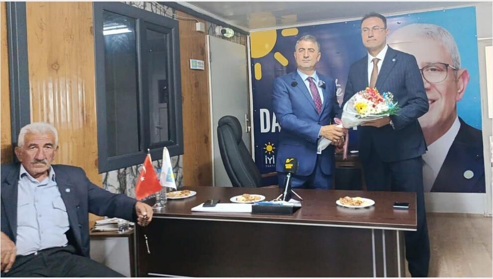 İyi Parti'de Görev Devir Teslim Töreni