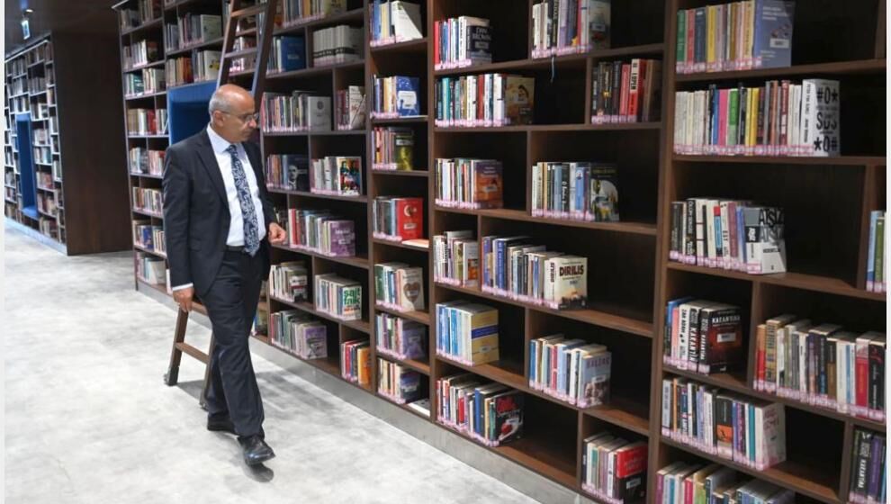 'En Büyük Kütüphane' Perşembe'den İtibaren Açık..