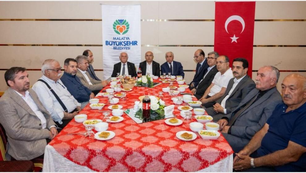 "O Hüseyni Dik Duruş, Her Zaman Bizler İçin Bir Örnek Olmuştur"