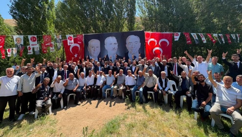 MHP'nin Akçadağ ve Doğanşehir Kongreleri
