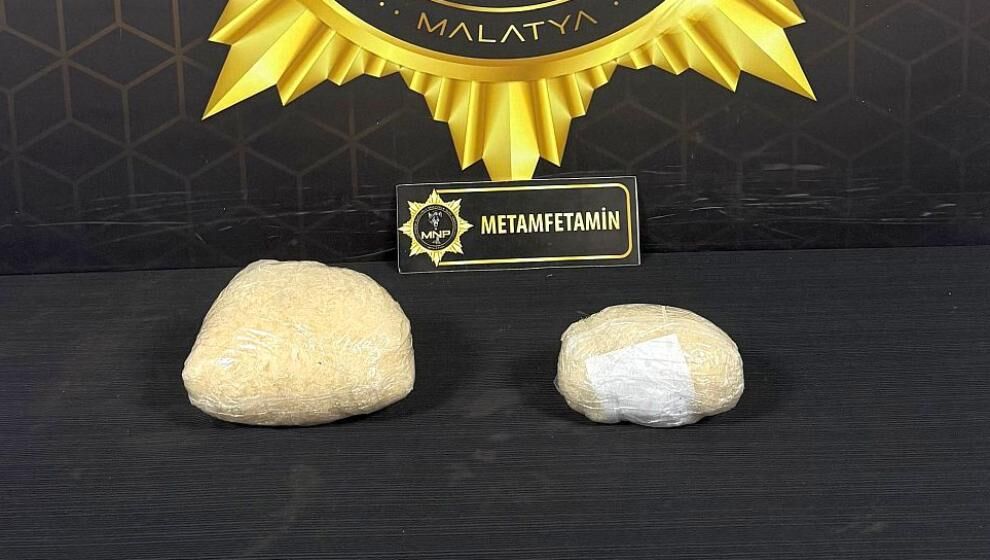 Otobüs Terminalinde 1 Kilo 769 Gram Metamfetamin Ele Geçirildi