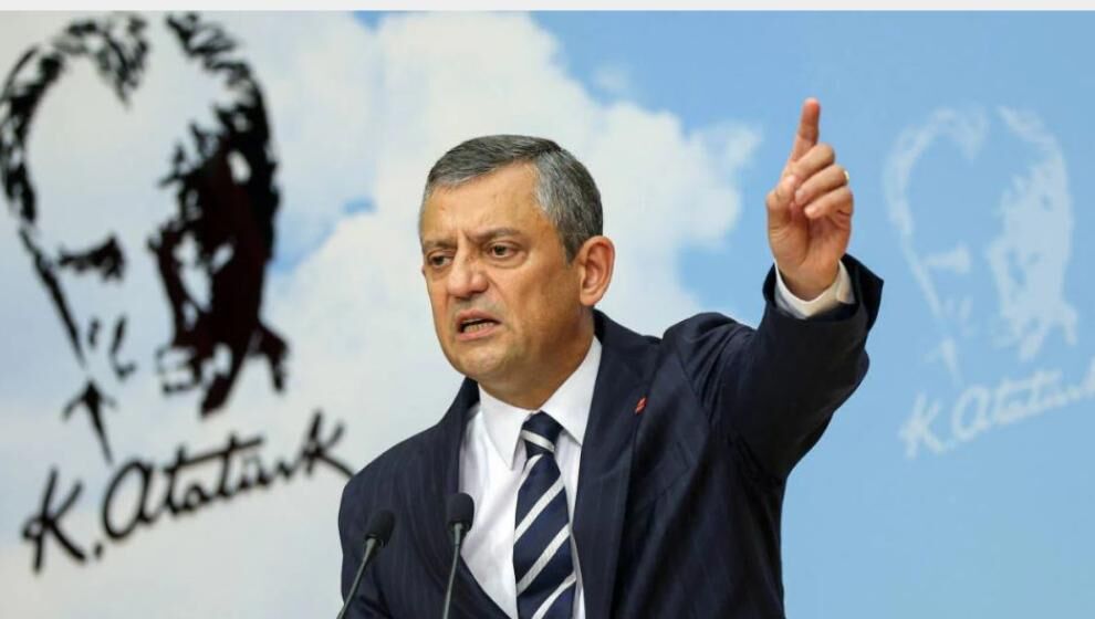 Özgür Özel, Grupta Açıkladı.. "Yeni Partimizi İlk Adımını Atarak Kuruyoruz"