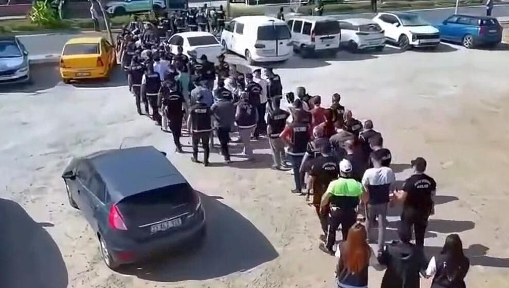 Sahte Site Kurarak Vize Başvurusu Dolandırıcılığına 27 Tutuklama!.