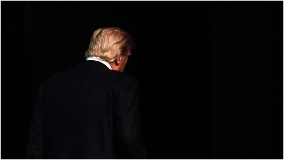 Trump'a Seçmen Desteği Yüzde 32'ye Düştü