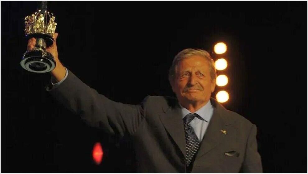 Sinema ve Tiyatroya Adanan Bir Ömür: Müşfik Kenter