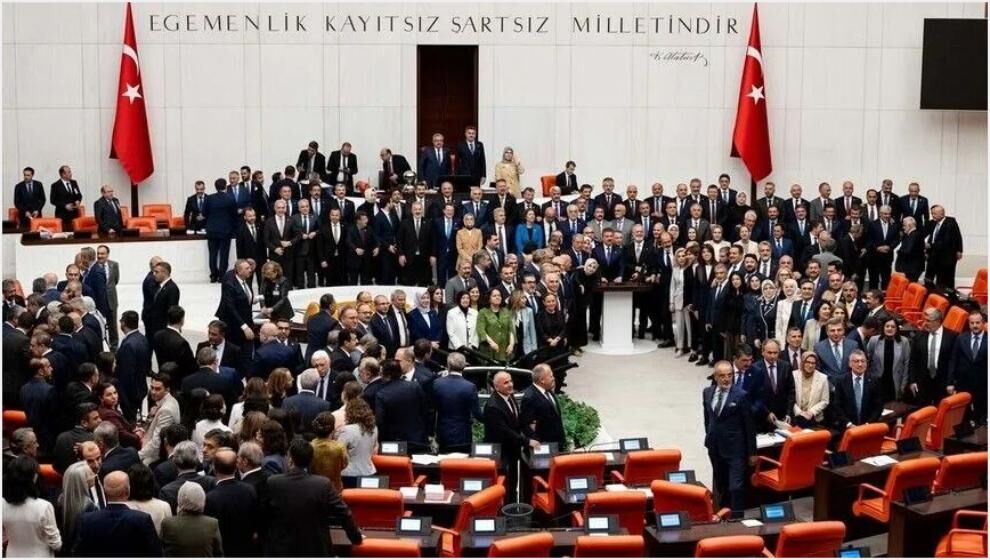 'Terörsüz Türkiye' Sürecinin 'Çerçeve Kanunu', 467 Oyla Kabul Edildi