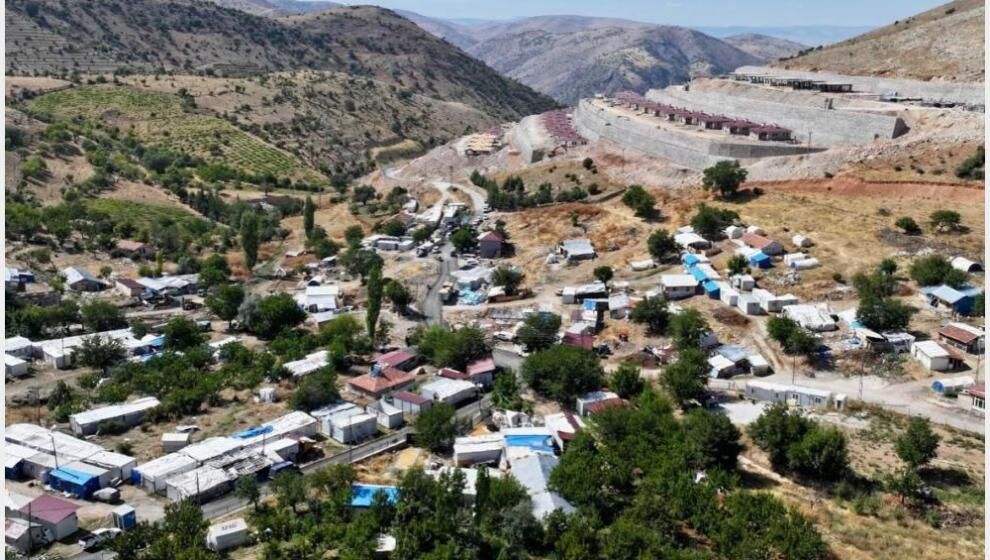 "Bölgede Mahalleleri Bağlayan İki Köprü İnşa Edeceğiz"