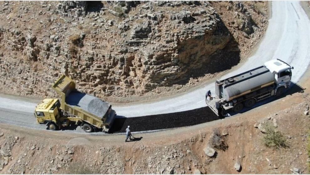 Büyükehir'den Kırsal Mahalle Yollarına 860 Km. Asfalt