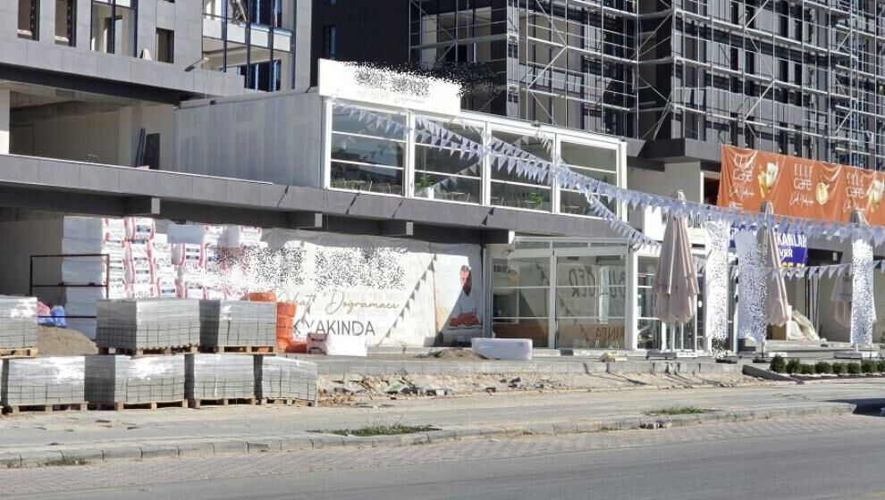 O Kafenin Ruhsatı Yokmuş, 'Müdür Vekiline Kıyak' Geçilmiş!.