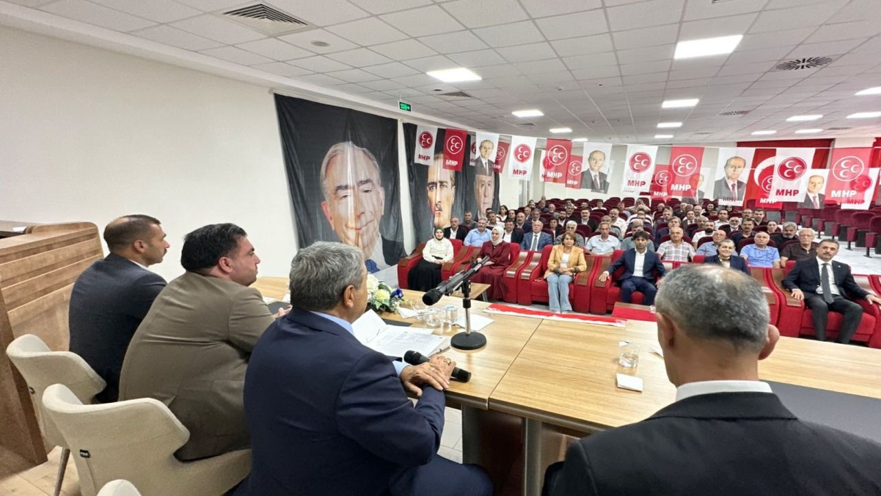Fendoğlu, MHP Tunceli İl Kongresinde Konuştu