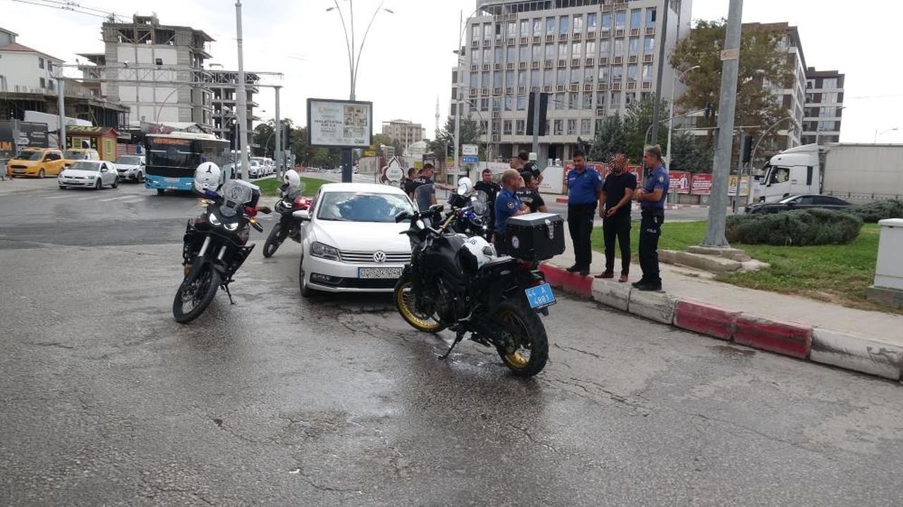 Öğretmene Ölüm Tehdidi Polisi Alarma Geçirdi