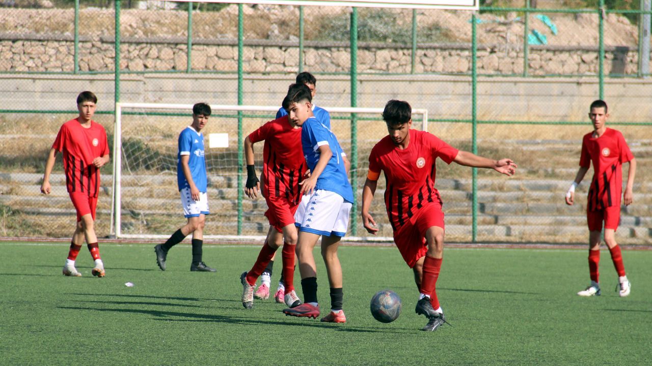 Malatya U19 Ligine A ve B Gruplarında Devam Edildi