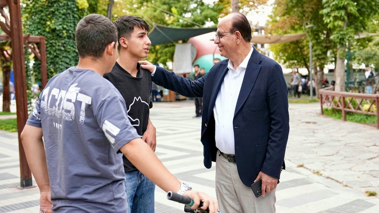 “Aramızda Gönüllerin Kurduğu Bir Bağ Var”