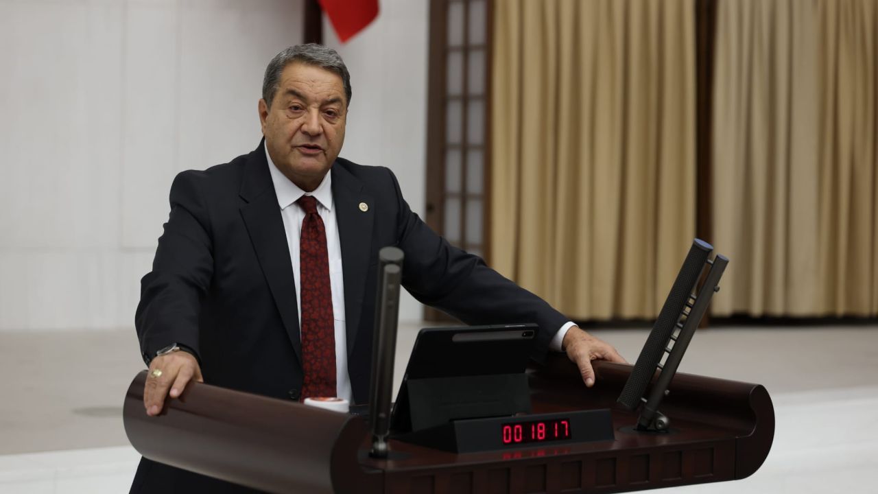 "Bizim Milletimiz Dara Düşeni Yerde Bırakmaz"