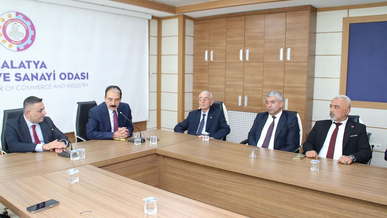 "Malatya, Yıkılmış Değil, Çökmüş Şehir!."