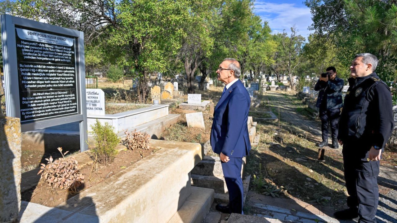 Mezar Yeri Bilinen İlk Polis Şehidin Kabri Ziyaret Edildi