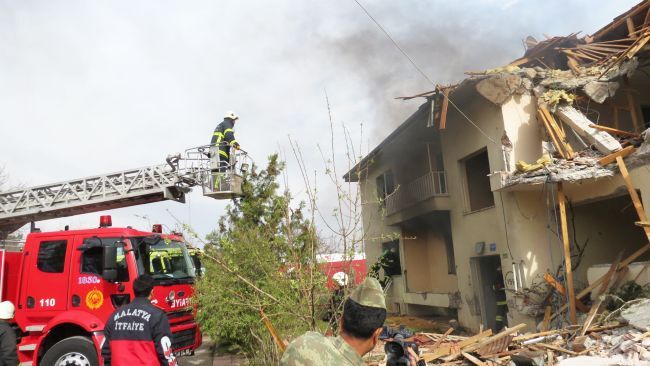 b3