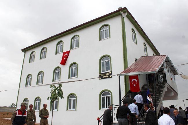 SAMANKÖY'DE HAYIRSEVER İŞADAMI TARAFINDAN YAPTIRILAN HACI YUSUF CAMİ İBADETE AÇILDI (CAHİT ÖZÇELİK/MALATYA-İHA)