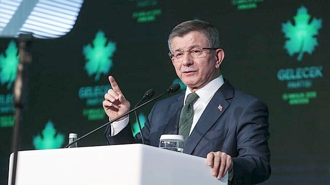 Davutoğlu'nun Genel Başkanlığındaki Gelecek Partisi, Faaliyetini Sonlandırdı