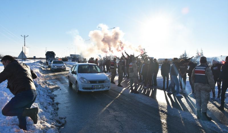 Beşiktaş Kafilesi Malatya'da