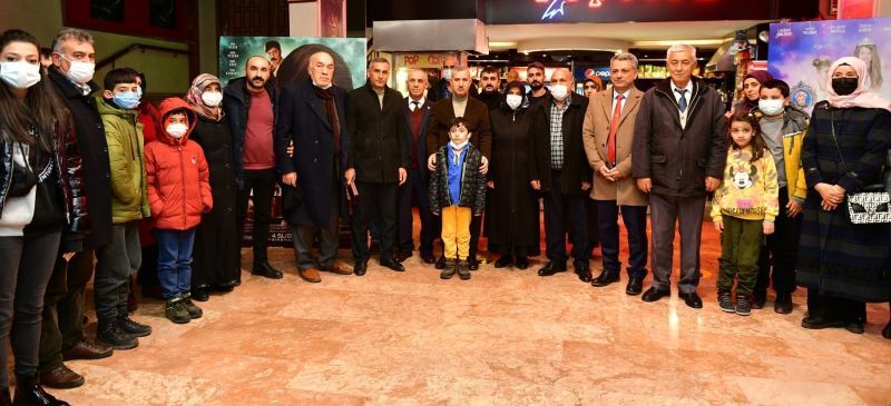 'Kesişme: İyi ki Varsın Eren' Filmini Seyrettiler