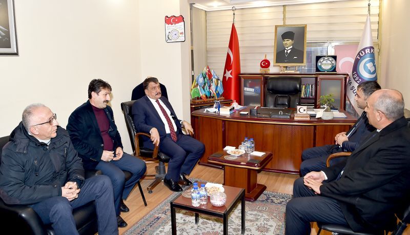 Gürkan, Türk Eğitim Sen'i Ziyaret Etti