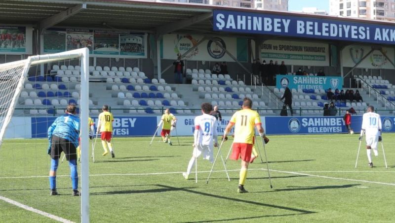 Gaziantep'te MBB Amputenin Eli Boş